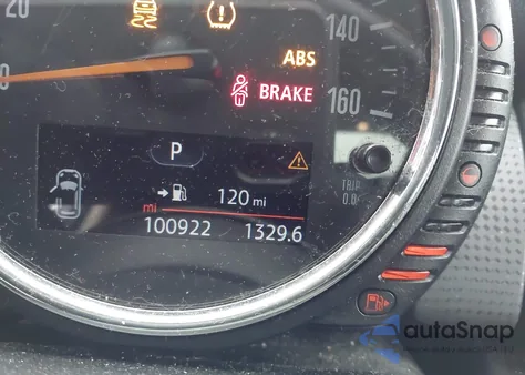 2016 Mini Hardtop Cooper z USA, uszkodzony, nr VIN WMWXU1C5XG2D10073